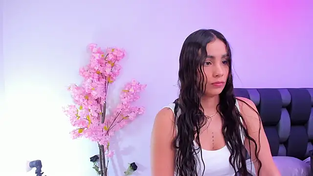 Snapshot of maily_zanss chatting on 04/04/26, 07:55 maily zanss online show from 04/04/26, 07:55