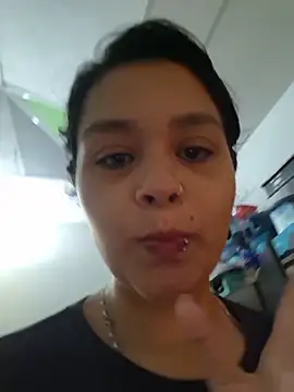 lila kitty81 online show from 10/25/25, 06:46