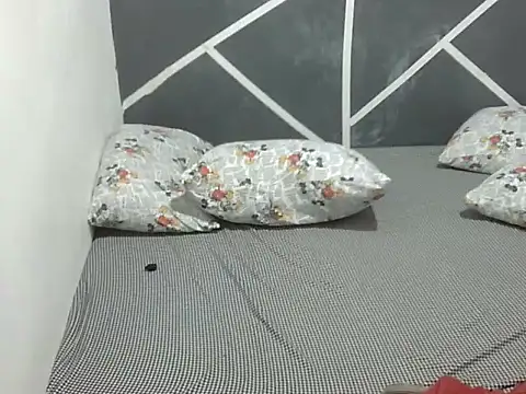 Snapshot of AsianbouncieGIRL chatting on 11/23/25, 11:59 AsianbouncieGIRL online show from 11/23/25, 11:59