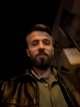 S-kt-et online show from 10/13/25, 04:18