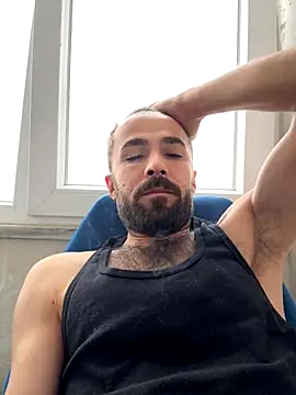 S-kt-et online show from 10/15/25, 11:21