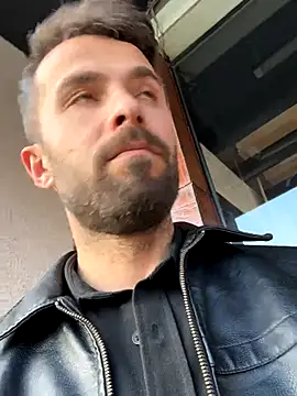 S-kt-et online show from 10/16/25, 02:18