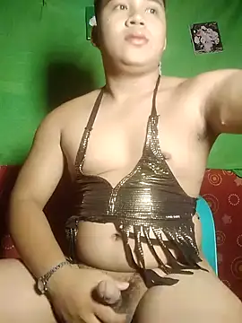 Snapshot of bigcock_cummer chatting on 05/24/26, 08:36 bigcock cummer online show from 05/24/26, 08:36
