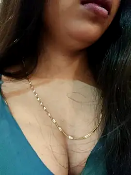 Maahhii 2 online show from 11/01/25, 06:43