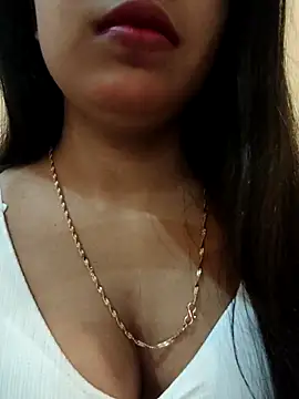 Maahhii 2 online show from 11/15/25, 06:59