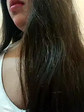 Maahhii 2 online show from 11/22/25, 07:13