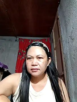 Everleigh mom online show from 09/22/25, 08:11