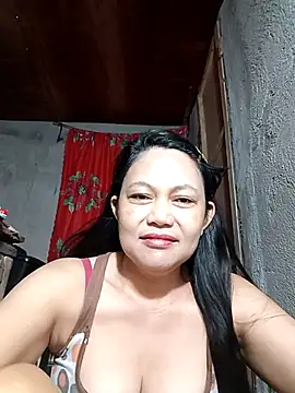 Everleigh mom online show from 11/20/25, 07:35