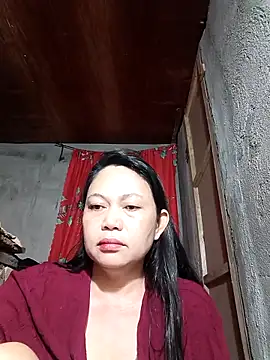 Everleigh mom online show from 11/26/25, 07:59