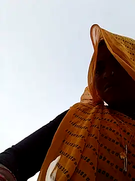 Hot yasha online show from 10/09/25, 03:48