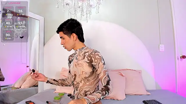 Snapshot of JoshuaSanzz chatting on 11/21/25, 03:38 JoshuaSanzz online show from 11/21/25, 03:38