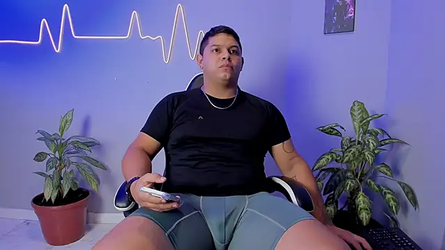 Maximus Steel online show from 11/11/25, 11:54