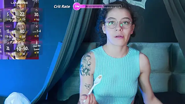 RavennMoonn online show from 09/27/25, 07:52