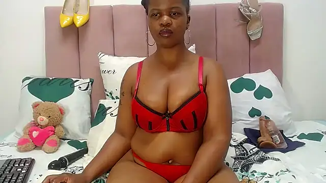 RoundaAssx22 online show from 09/29/25, 03:55