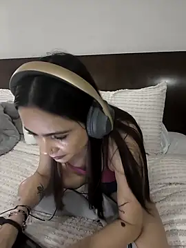 Snapshot of Cami_Konor chatting on 04/07/26, 09:48 Cami Konor online show from 04/07/26, 09:48