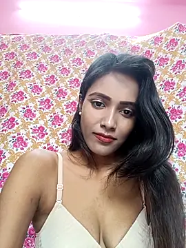 Snapshot of hornylizia123 chatting on 03/11/26, 02:39 hornylizia123 online show from 03/11/26, 02:39