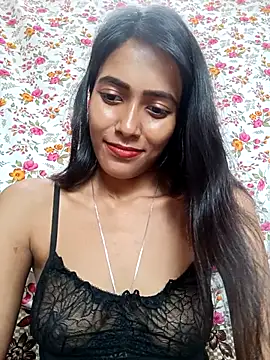 Snapshot of hornylizia123 chatting on 05/10/26, 02:39 hornylizia123 online show from 05/10/26, 02:39