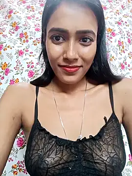 Snapshot of hornylizia123 chatting on 05/15/26, 02:40 hornylizia123 online show from 05/15/26, 02:40