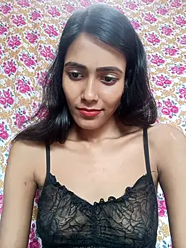 Snapshot of hornylizia123 chatting on 06/26/26, 02:49 hornylizia123 online show from 06/26/26, 02:49