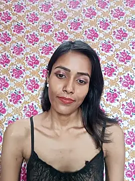 Snapshot of hornylizia123 chatting on 07/20/26, 02:37 hornylizia123 online show from 07/20/26, 02:37