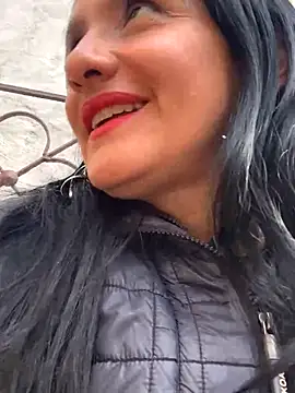 kataleya 29 online show from 10/26/25, 12:44