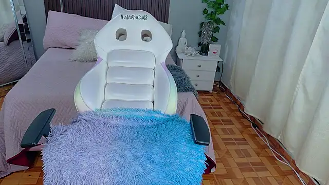 kataleya 29 online show from 11/13/25, 03:55