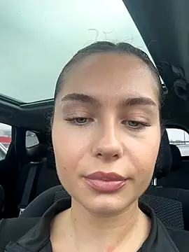 Ashley-Evans online show from 11/21/25, 12:04