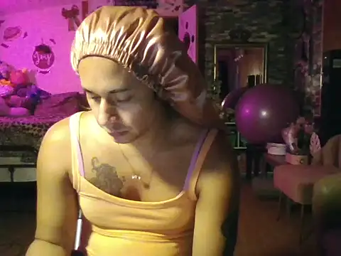 Snapshot of TranSexualJade95 chatting on 11/12/25, 09:42 TranSexualJade95 online show from 11/12/25, 09:42