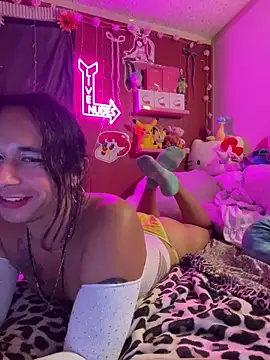 Snapshot of TranSexualJade95 chatting on 05/23/26, 09:57 TranSexualJade95 online show from 05/23/26, 09:57