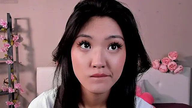 Snapshot of FancyEsten chatting on 09/21/25, 07:54 FancyEsten online show from 09/21/25, 07:54