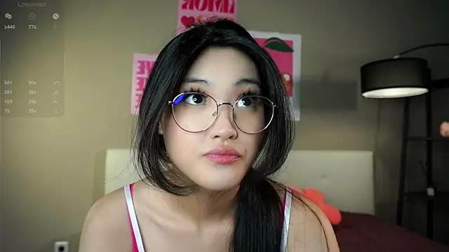 Snapshot of FancyEsten chatting on 10/03/25, 08:44 FancyEsten online show from 10/03/25, 08:44