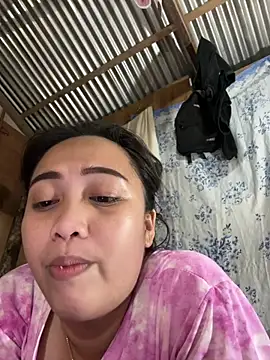 Snapshot of Pinay_Chubby20 chatting on 03/04/26, 12:55 Pinay Chubby20 online show from 03/04/26, 12:55