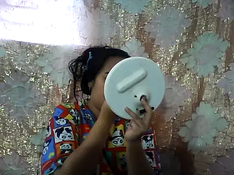 Snapshot of Pinay_Chubby20 chatting on 03/18/26, 12:58 Pinay Chubby20 online show from 03/18/26, 12:58