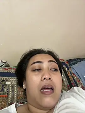 Snapshot of Pinay_Chubby20 chatting on 03/20/26, 02:05 Pinay Chubby20 online show from 03/20/26, 02:05