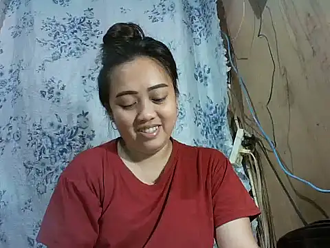 Snapshot of Pinay_Chubby20 chatting on 03/20/26, 08:35 Pinay Chubby20 online show from 03/20/26, 08:35