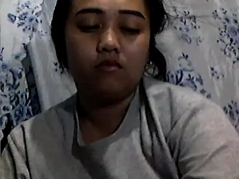 Snapshot of Pinay_Chubby20 chatting on 04/02/26, 09:12 Pinay Chubby20 online show from 04/02/26, 09:12