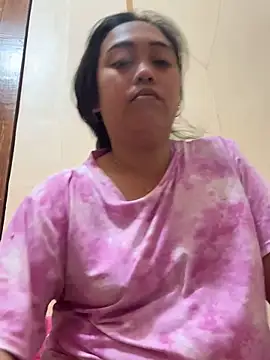 Snapshot of Pinay_Chubby20 chatting on 04/05/26, 08:50 Pinay Chubby20 online show from 04/05/26, 08:50