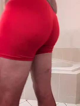 Snapshot of cloudymatt chatting on 10/10/25, 07:02 cloudymatt online show from 10/10/25, 07:02