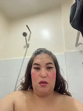 Snapshot of ashleygrahamts chatting on 10/25/25, 12:23 ashleygrahamts online show from 10/25/25, 12:23