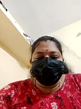 Snapshot of Tamil_jasmine12 chatting on 05/02/26, 02:38 Tamil jasmine12 online show from 05/02/26, 02:38