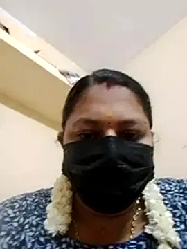 Snapshot of Tamil_jasmine12 chatting on 05/05/26, 02:19 Tamil jasmine12 online show from 05/05/26, 02:19