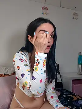 Snapshot of RosieCheexxxxxx chatting on 10/03/25, 12:13 RosieCheexxxxxx online show from 10/03/25, 12:13