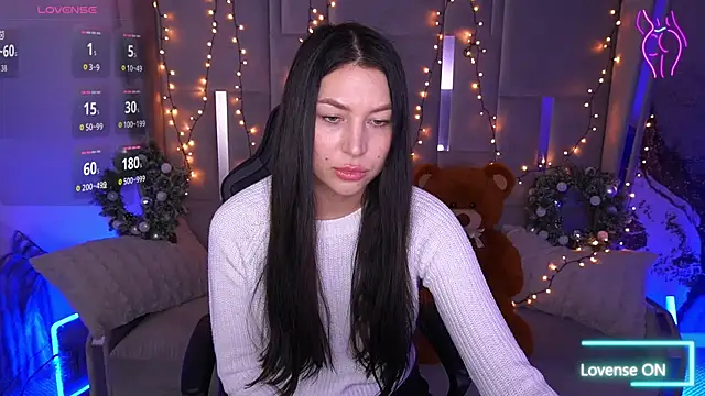 EliseVelour online show from 01/13/26, 01:49