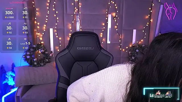 EliseVelour online show from 01/14/26, 01:50