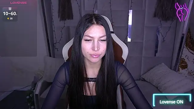 EliseVelour online show from 02/10/26, 01:59