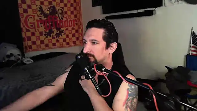 DevilPup75  online show from 09/25/25, 01:15