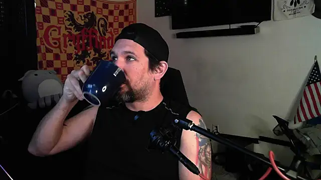 DevilPup75  online show from 10/02/25, 01:29