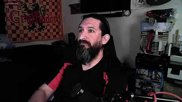 Snapshot of DevilPup75_ chatting on 04/04/26, 04:00 DevilPup75 online show from 04/04/26, 04:00