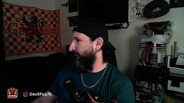 Snapshot of DevilPup75_ chatting on 04/08/26, 03:17 DevilPup75 online show from 04/08/26, 03:17