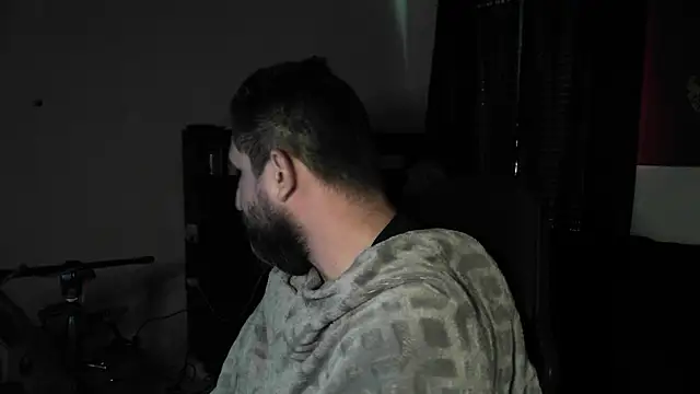 DevilPup75  online show from 06/24/26, 06:18